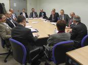 <p>Frau Dr. Inge Gräßle, CDU, und Markus Ferber, CSU, im Gespräch mit Vertretern der VR-Bank Aalen  - 05.11.2012</p>