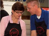 <p>Frau Dr. Gräßle zu Gast bei der Veranstaltung der Volksbank Heidenheim "Helden am Herd" am 30.03.2012</p>